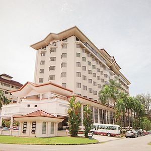 Mulia Hotel